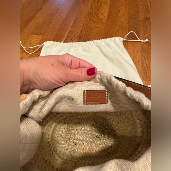 Loewe Paula's Ibiza leather-trimmed raffia bucket bag. Gently Used $690 - Picture 10 of 13